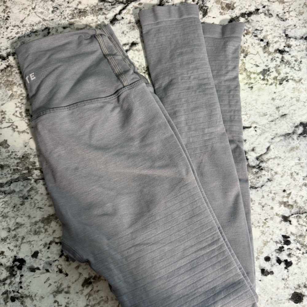 Women’s Gray leggings
